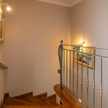 Ferienhaus Mit Privatpool Fuer 8 Personen Ca 200 Qm In Stankovic Bei Orebic, Dalmatien Sueddalmatien Сasa de vacaciones *