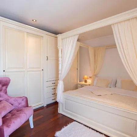 Ferienhaus Mit Privatpool Fuer 8 Personen Ca 200 Qm In Stankovic Bei Orebic, Dalmatien Sueddalmatien 別荘 *